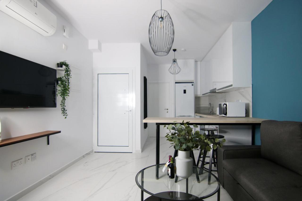 Phaedrus Living Seaside Romantic Flat Limnaria 123 Paphos Extérieur photo