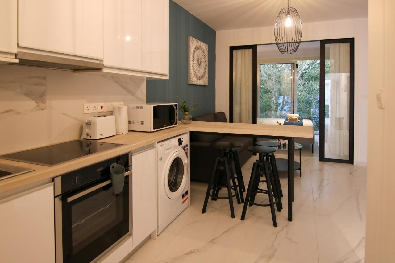 Phaedrus Living Seaside Romantic Flat Limnaria 123 Paphos Extérieur photo